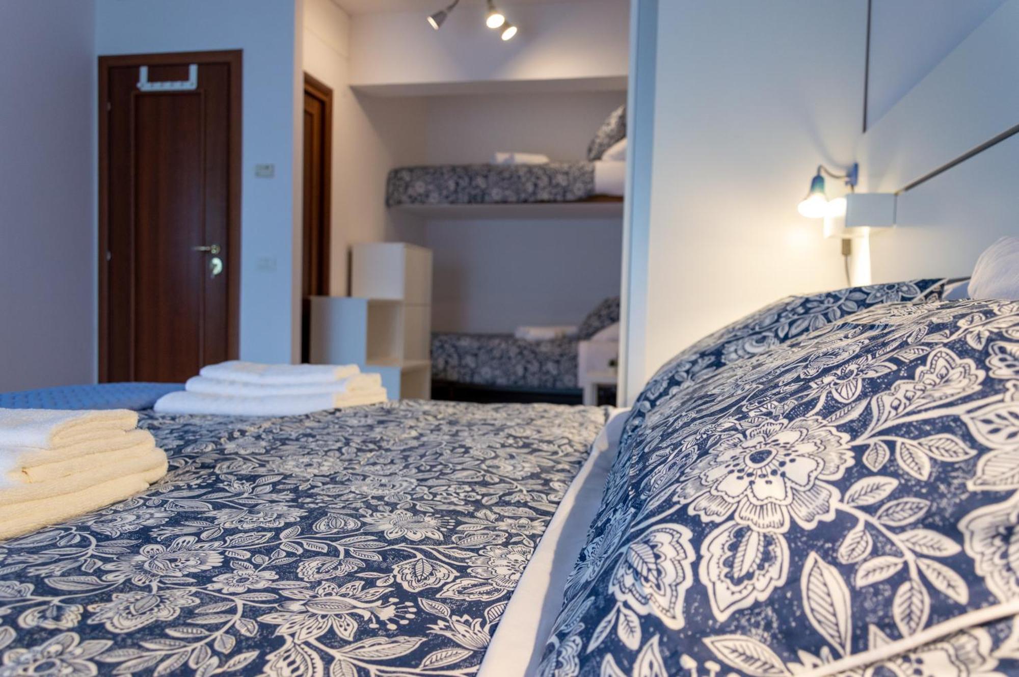 Testaccio Xix-Xxv Bed And Breakfast Rome Exterior photo